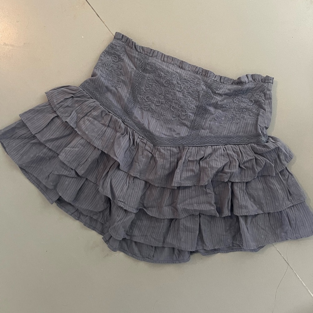 Embroidered ruffle skirt Mango